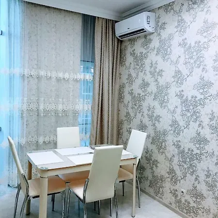 Апартаменти Beautiful By The Sea